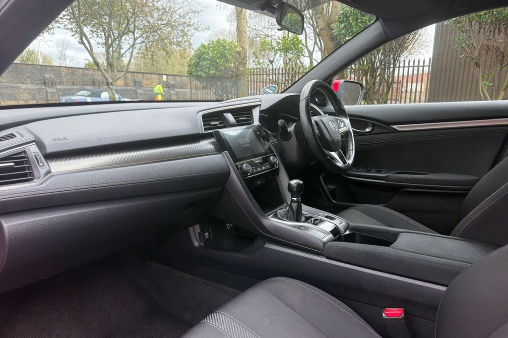 Used Honda Civic 2019 for sale - 78102736: Photo 10