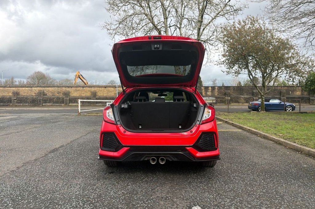 Used Honda Civic 2019 for sale - 78102736: Photo 11