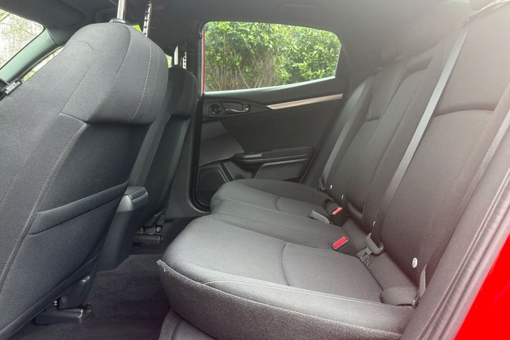 Used Honda Civic 2019 for sale - 78102736: Photo 16