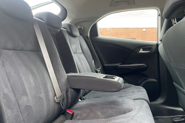 Used Honda Civic 2012 for sale - 76304065: Photo 13
