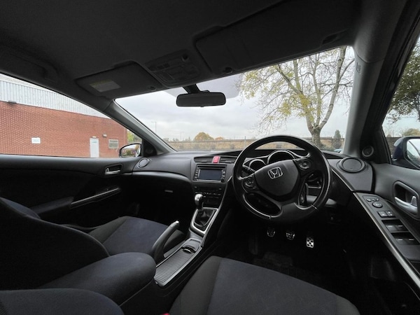 Used Honda Civic 2012 for sale - 76304065: Photo 19
