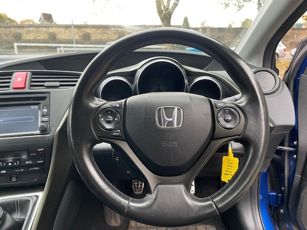 Used Honda Civic 2012 for sale - 76304065: Photo 27