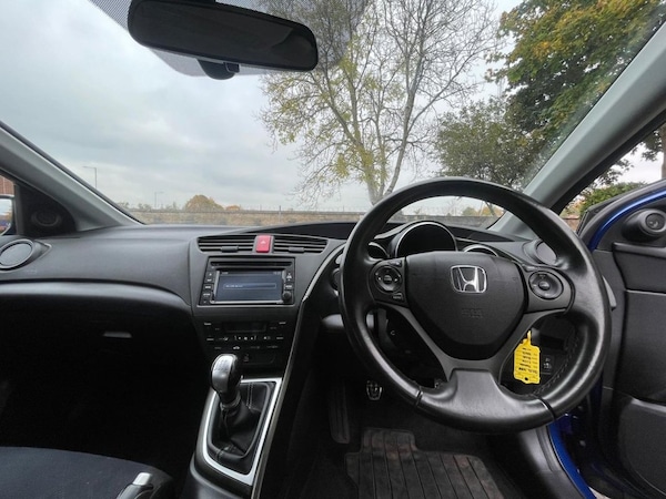 Used Honda Civic 2012 for sale - 76304065: Photo 31