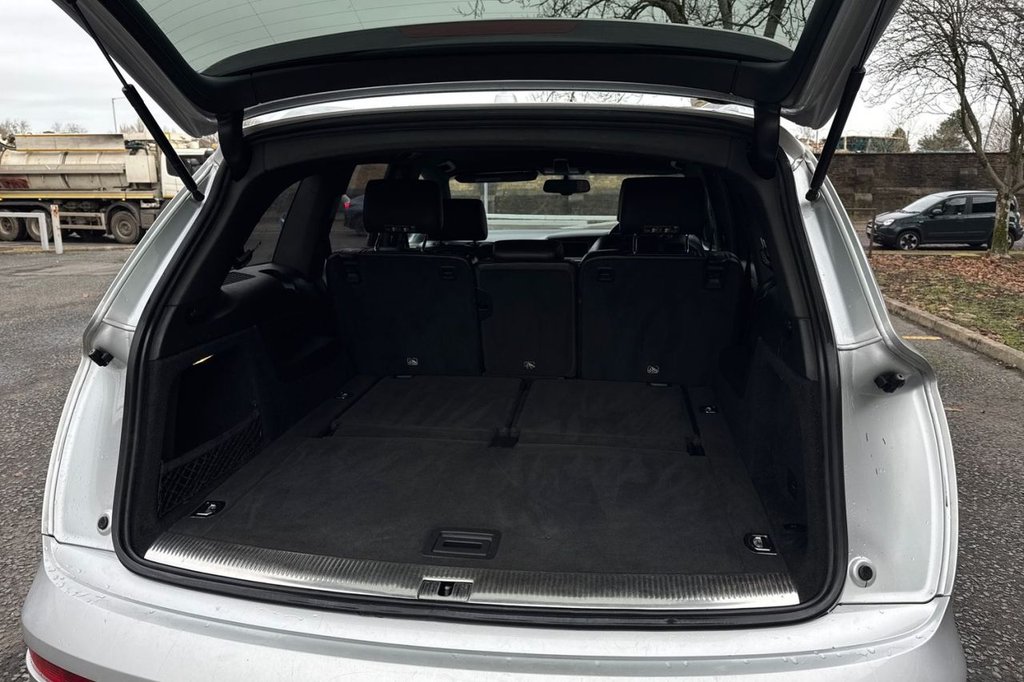 Used Audi Q7 2014 for sale - 77421660: Photo 17