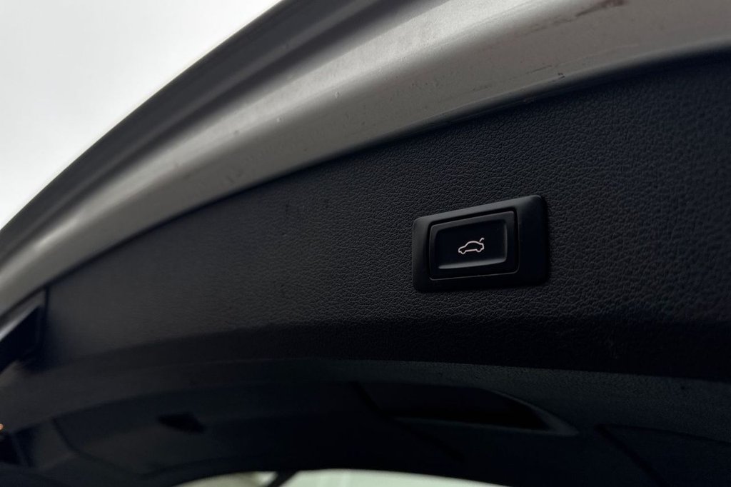 Used Audi Q7 2014 for sale - 77421660: Photo 19