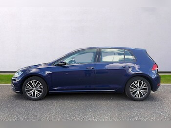 Used Volkswagen Golf 2017 for sale - 78315508: Photo