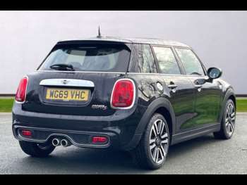 Used MINI Hatch 2019 for sale - 73761375: Photo