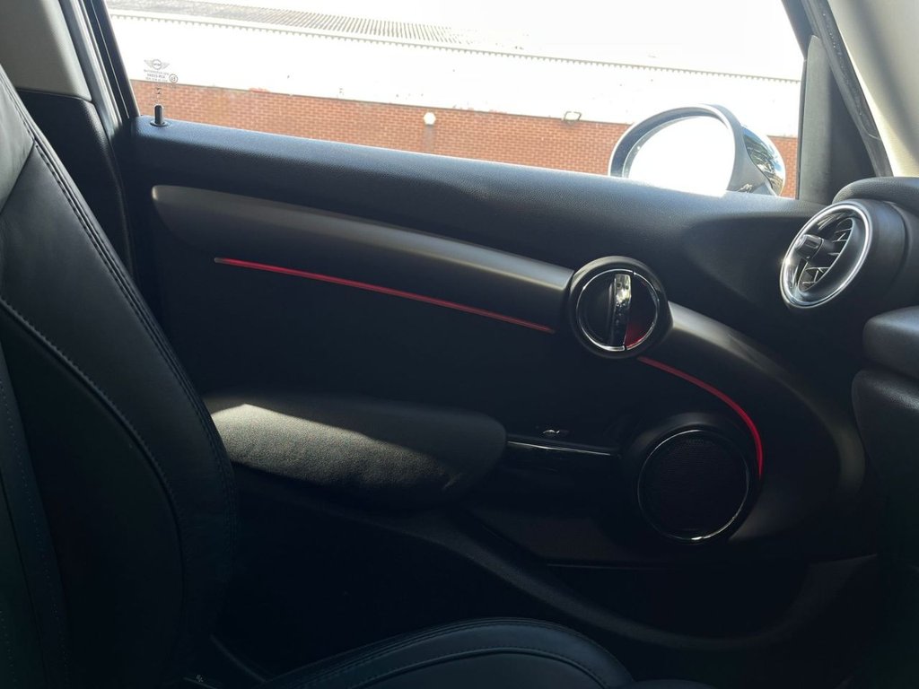 Used MINI Hatch 2019 for sale - 73761375: Photo 42