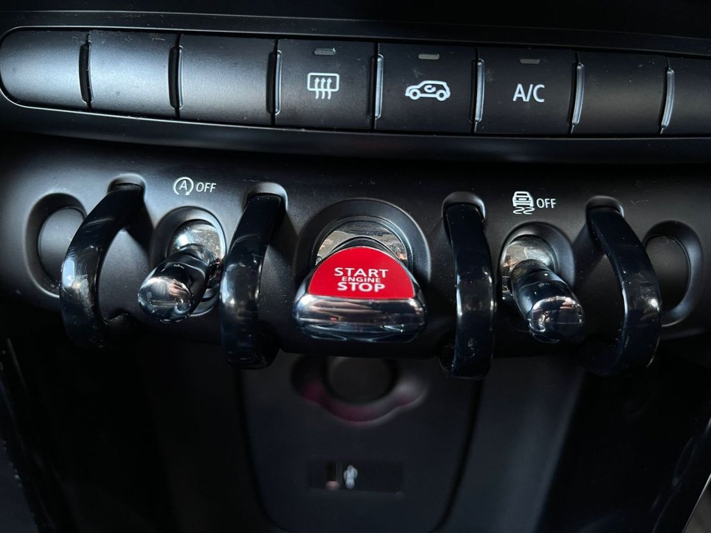 Used MINI Hatch 2019 for sale - 73761375: Photo 44