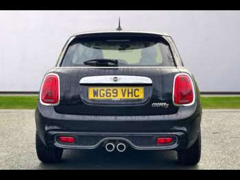 Used MINI Hatch 2019 for sale - 73761375: Photo
