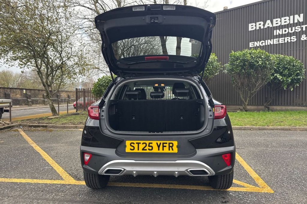 Used Kia Stonic 2025 for sale - 78083181: Photo 11