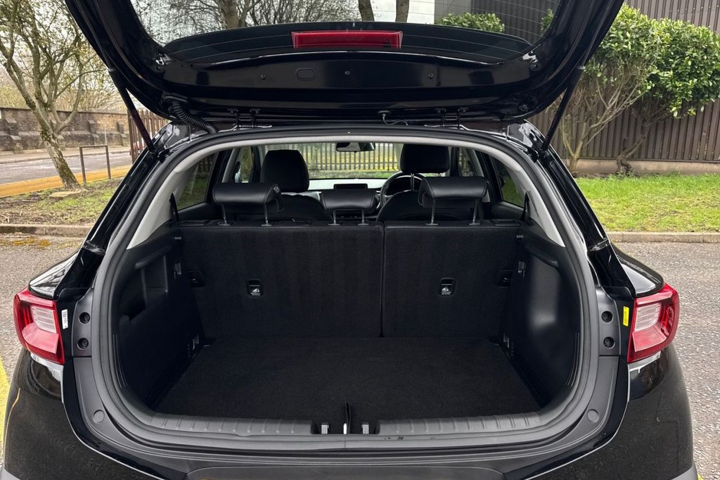 Used Kia Stonic 2025 for sale - 78083181: Photo 13