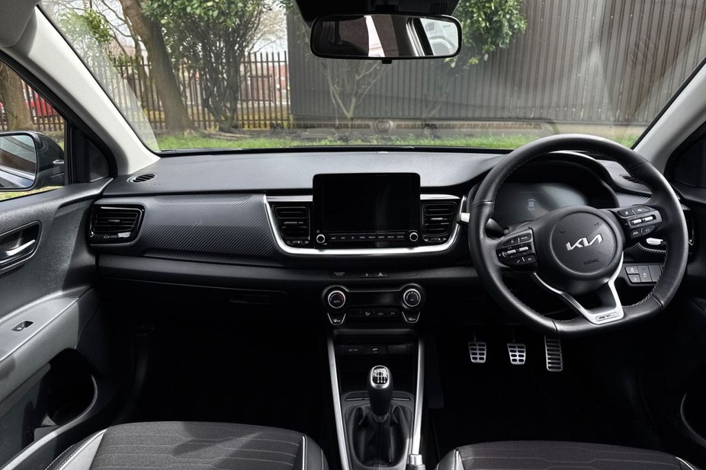 Used Kia Stonic 2025 for sale - 78083181: Photo 17