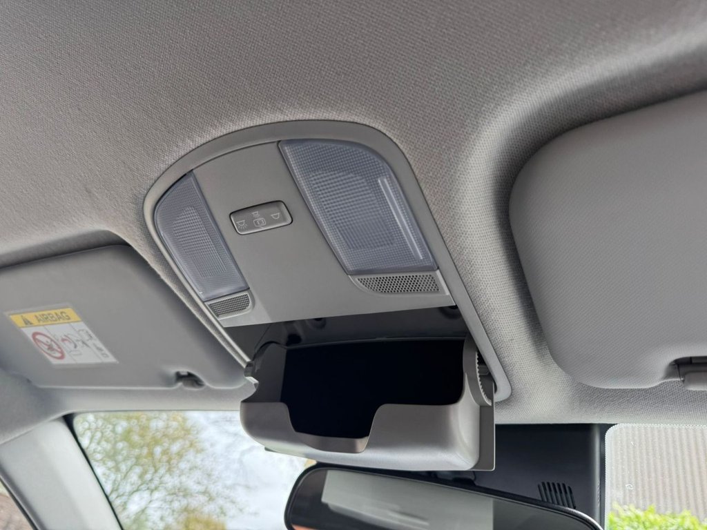 Used Kia Stonic 2025 for sale - 78083181: Photo 44