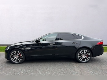 Used Jaguar XF 2018 for sale - 79142044: Photo