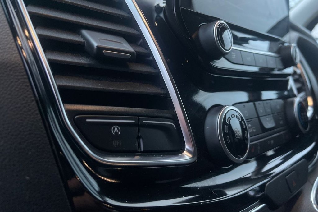 Used Ford Tourneo Custom 2020 for sale - 77049094: Photo 17