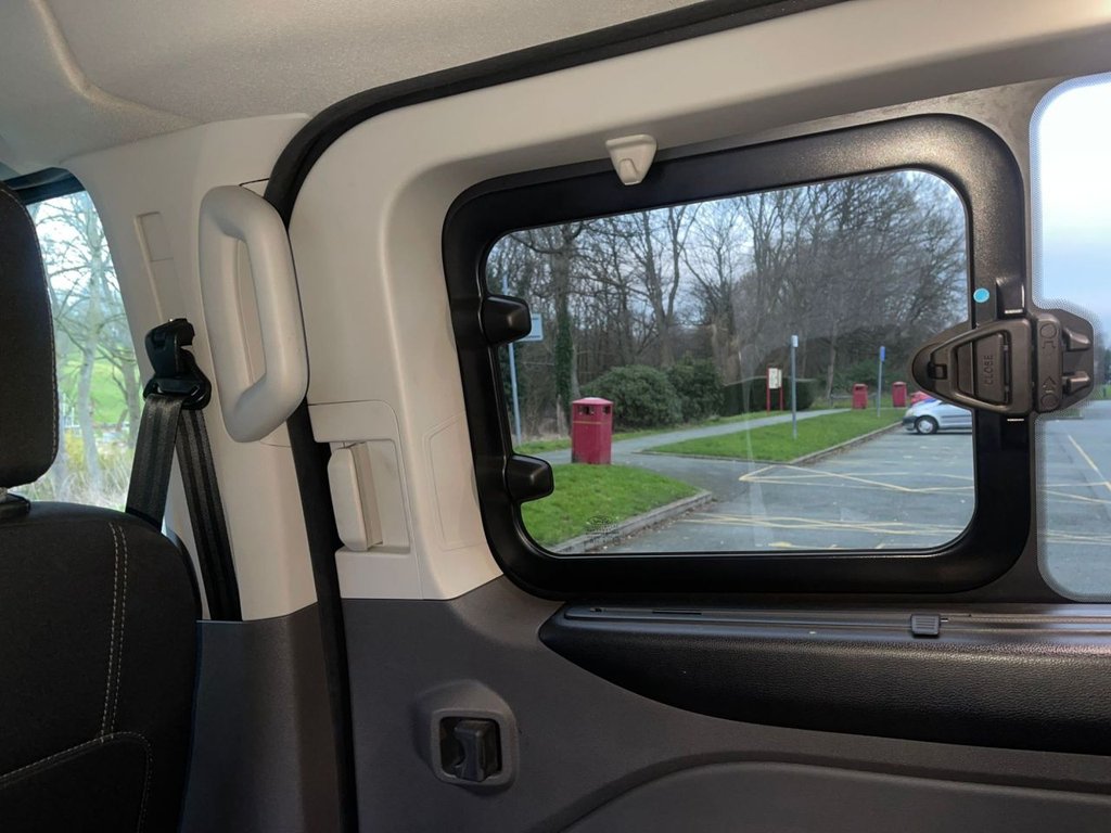 Used Ford Tourneo Custom 2020 for sale - 77049094: Photo 24