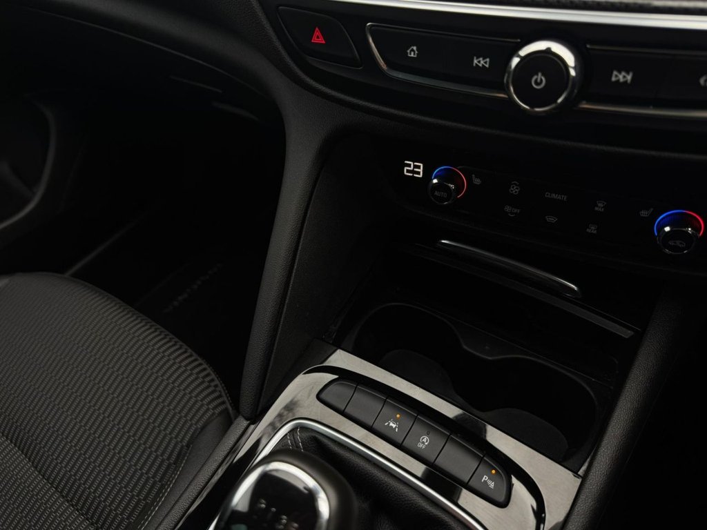 Used Vauxhall Insignia 2018 for sale - 77706138: Photo 41