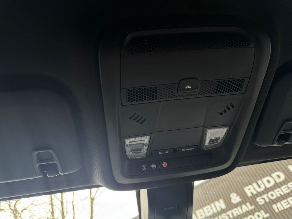 Used Vauxhall Insignia 2018 for sale - 77706138: Photo 42