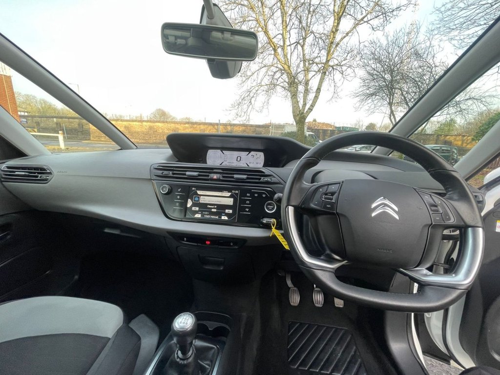 Used Citroen C4 Grand Picasso 2016 for sale - 77027525: Photo 32