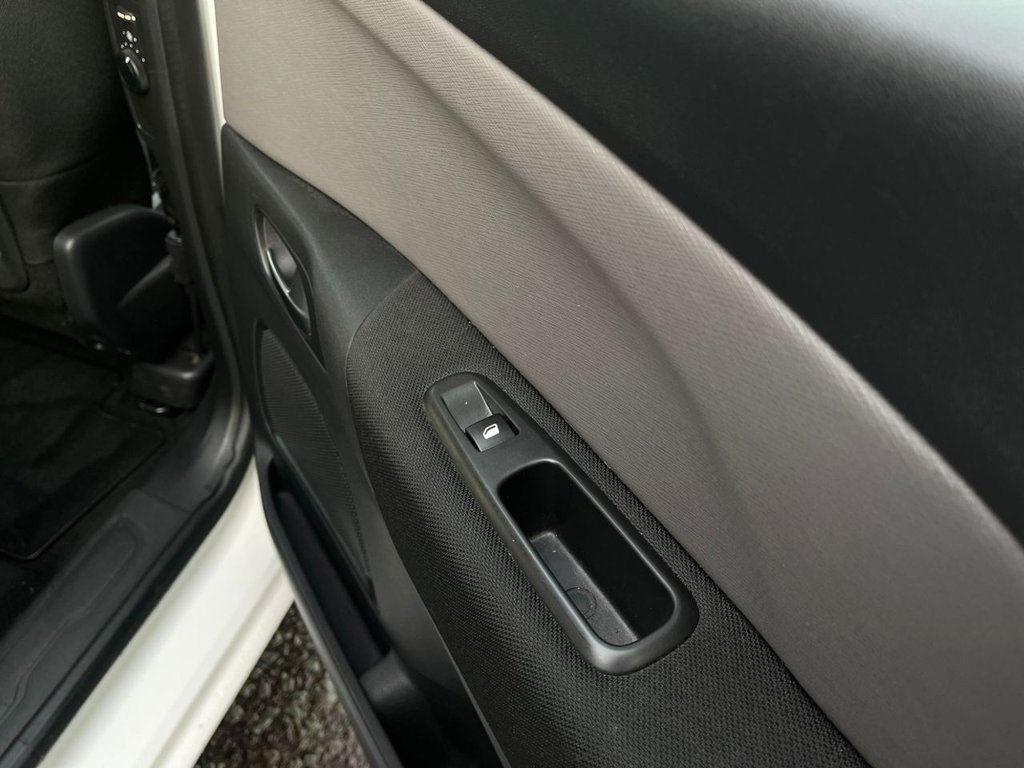 Used Citroen C4 Grand Picasso 2016 for sale - 77027525: Photo 35