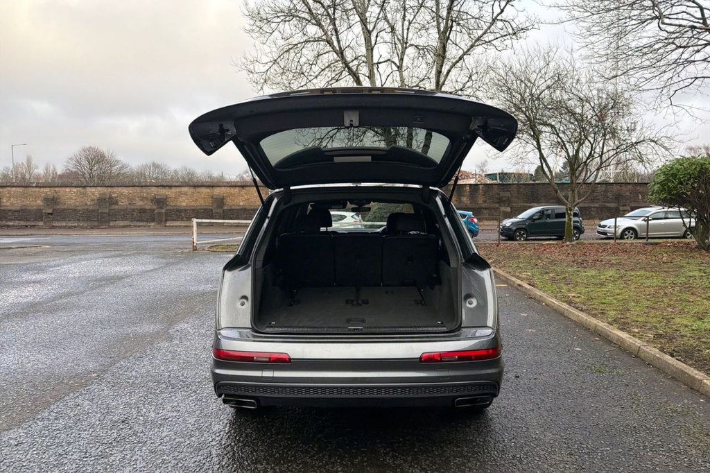 Used Audi Q7 2017 for sale - 78180754: Photo 11