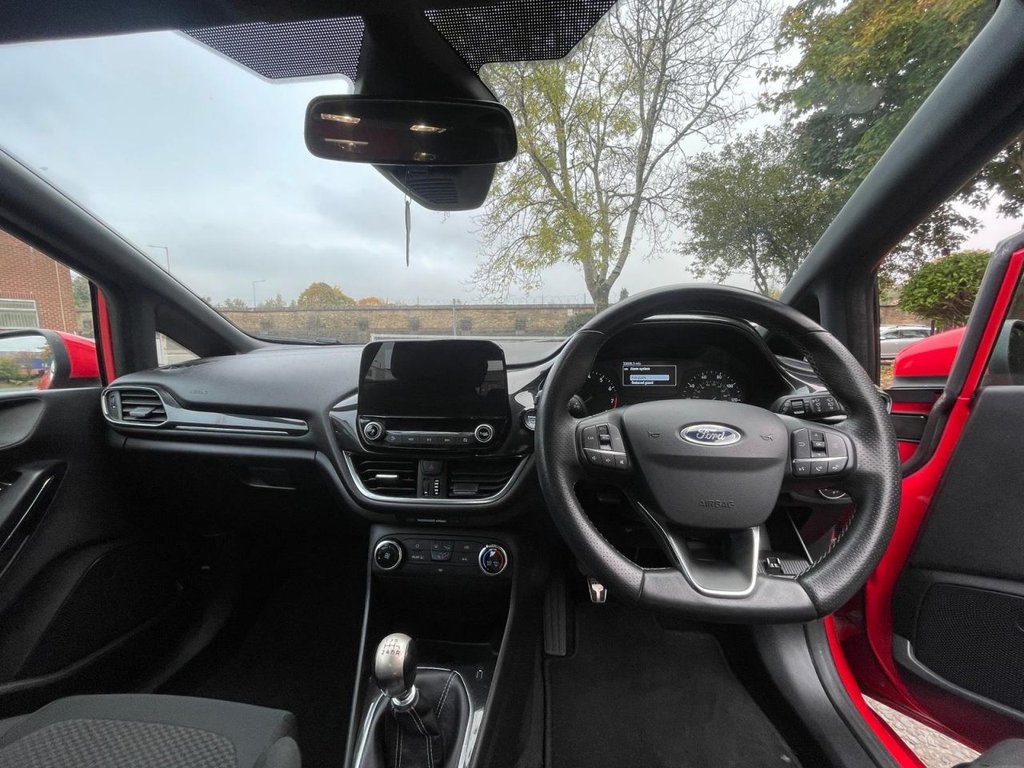 Used Ford Fiesta 2018 for sale - 76267323: Photo 44