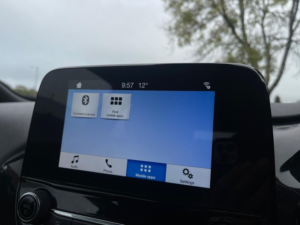 Used Ford Fiesta 2018 for sale - 76267323: Photo 50