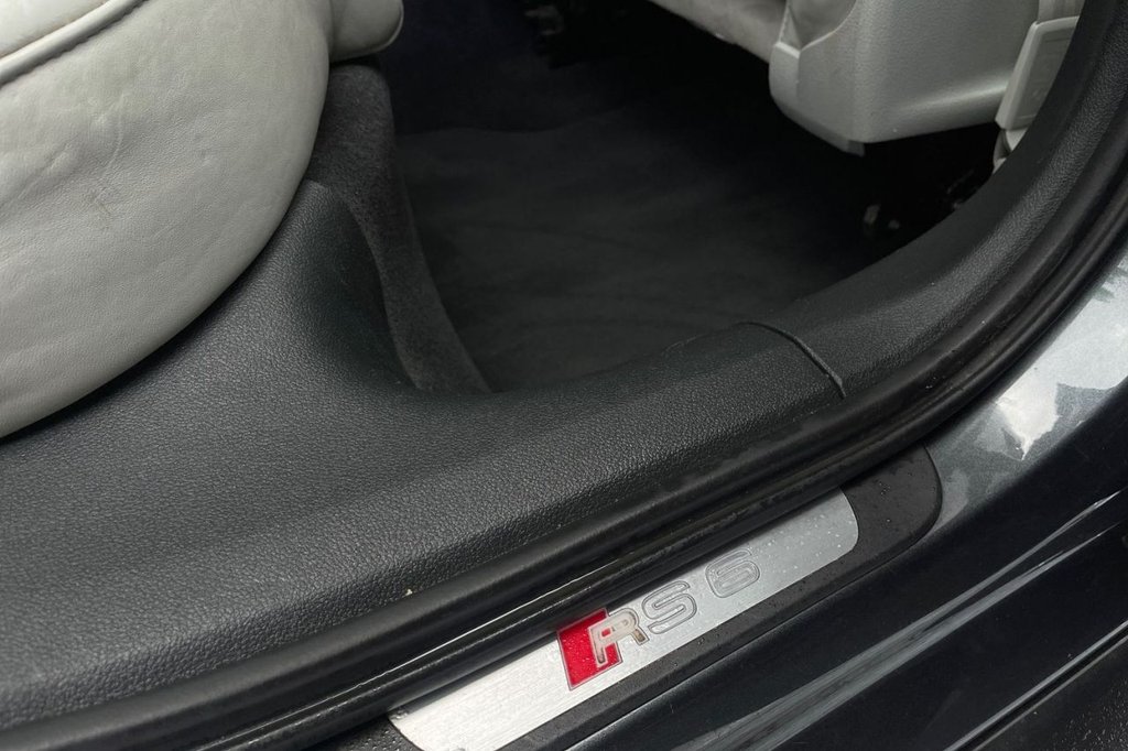 Used Audi RS6 Avant 2016 for sale - 76469974: Photo 15