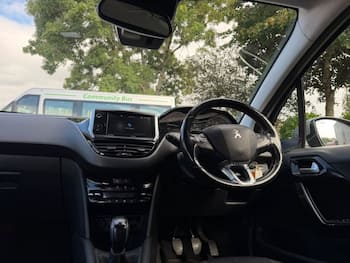 Used Peugeot 208 2019 for sale - 79843463: Photo
