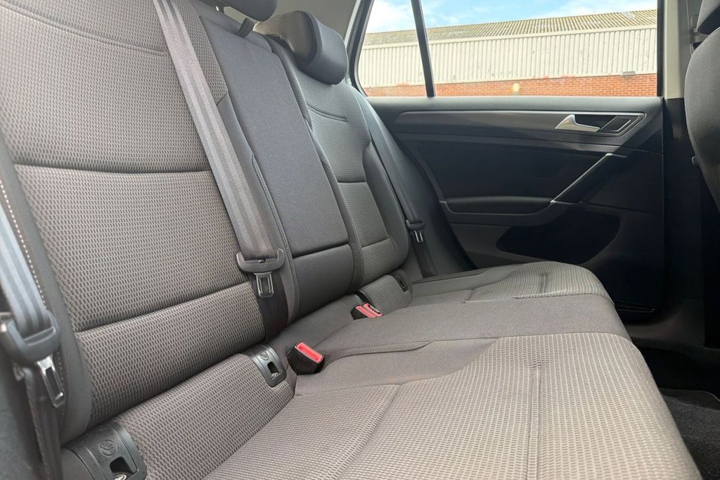 Used Volkswagen Golf 2018 for sale - 77571954: Photo 14