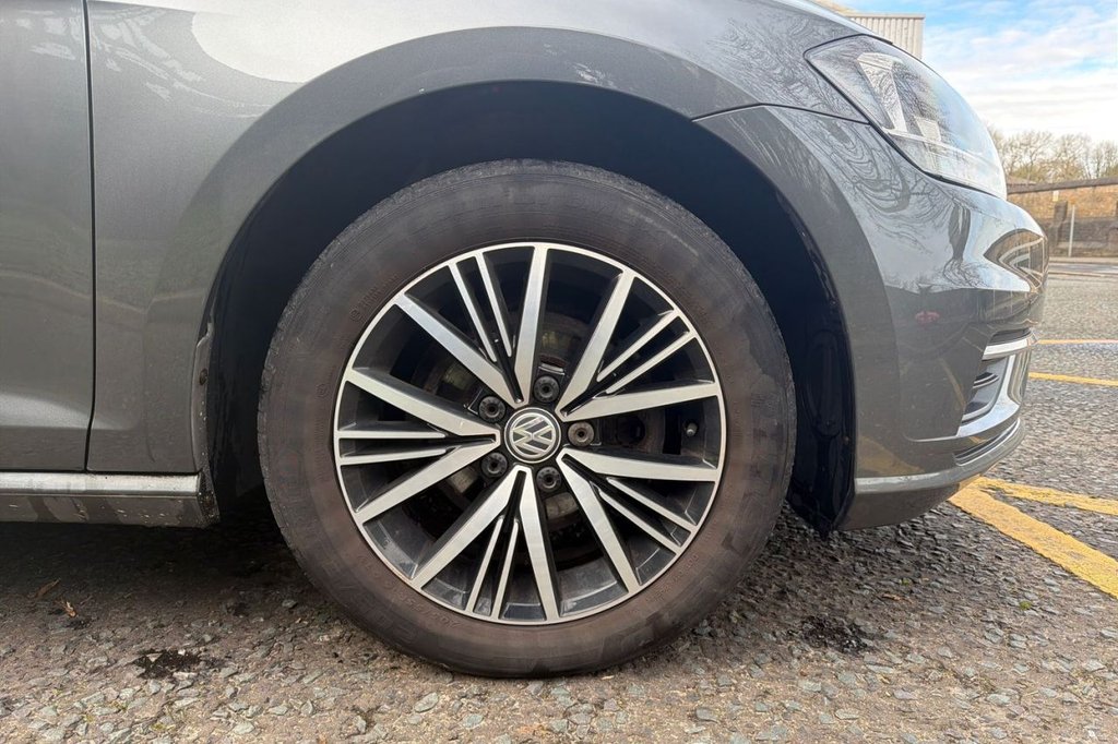 Used Volkswagen Golf 2018 for sale - 77571954: Photo 20