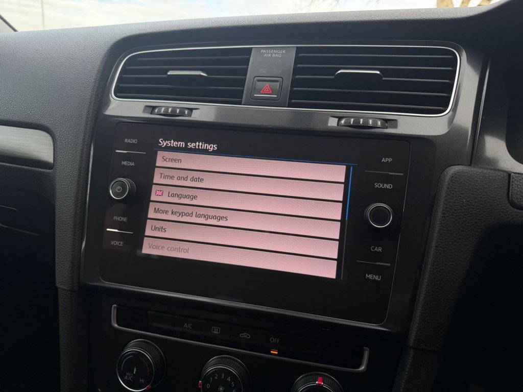 Used Volkswagen Golf 2018 for sale - 77571954: Photo 25