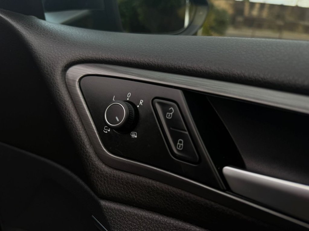 Used Volkswagen Golf 2018 for sale - 77571954: Photo 34