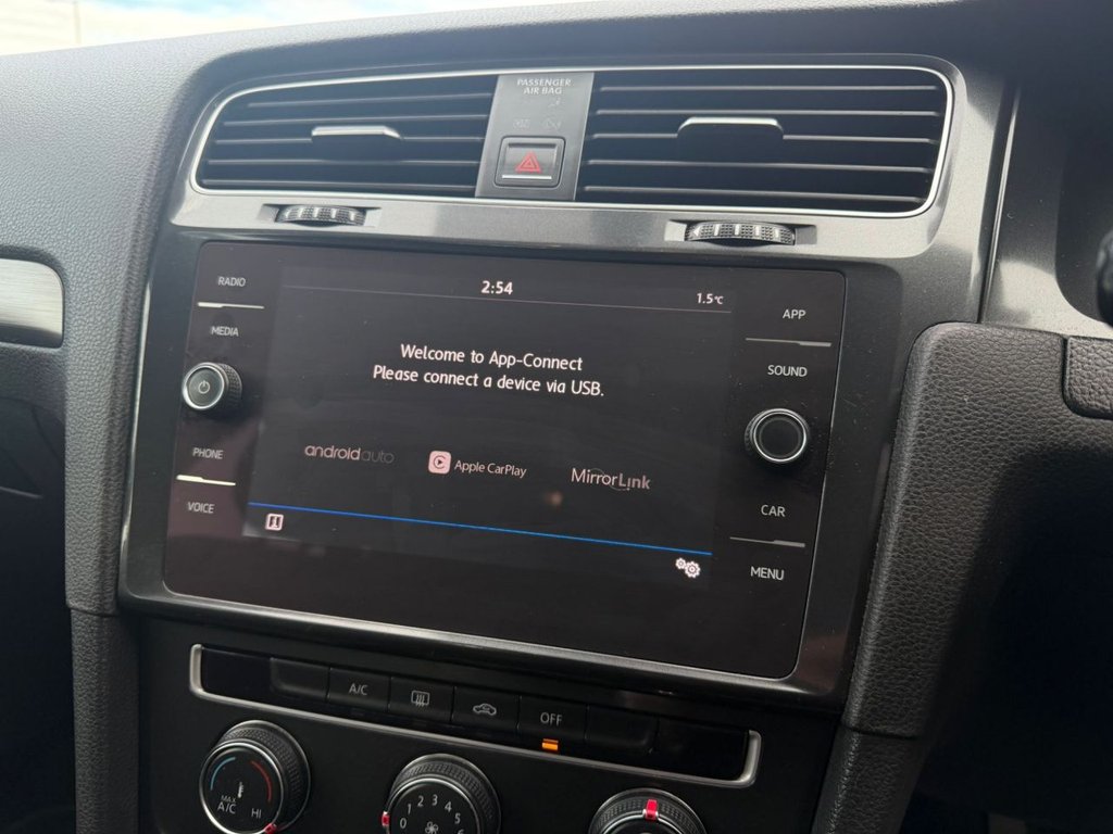 Used Volkswagen Golf 2018 for sale - 77571954: Photo 35