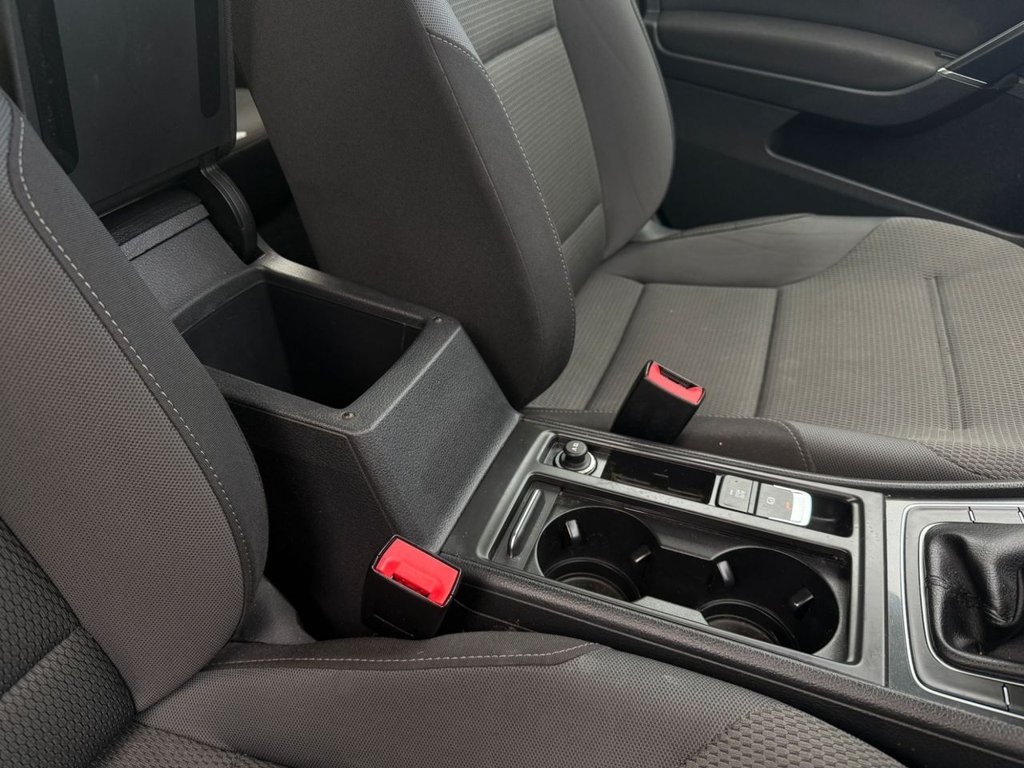 Used Volkswagen Golf 2018 for sale - 77571954: Photo 37