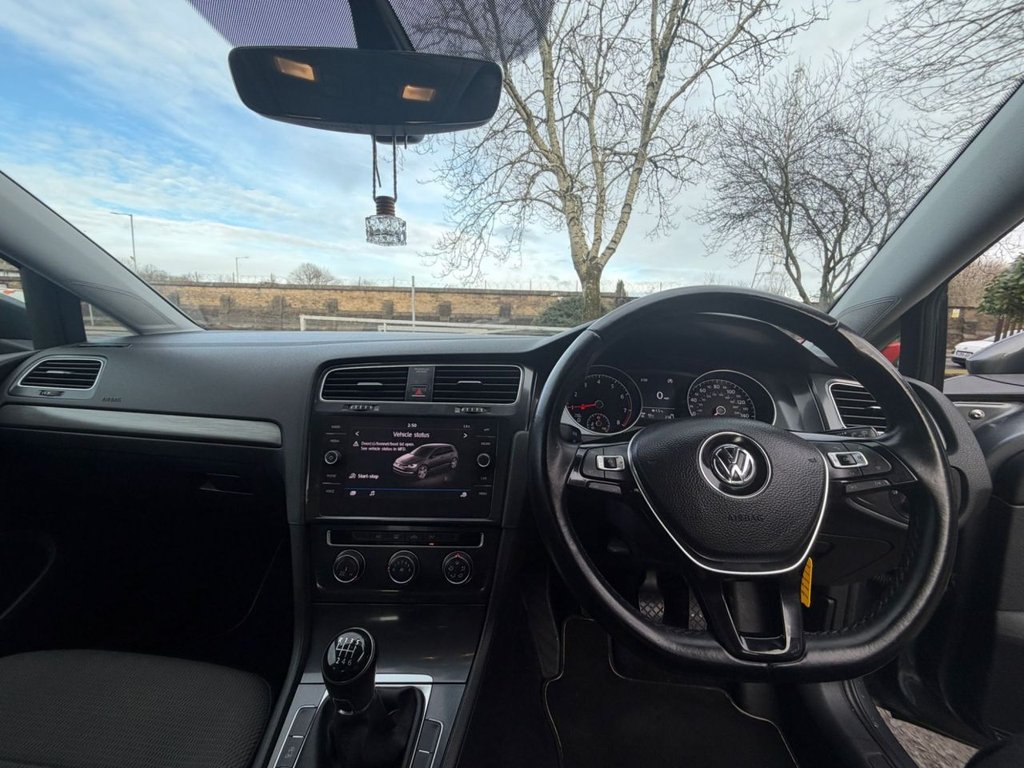 Used Volkswagen Golf 2018 for sale - 77571954: Photo 44