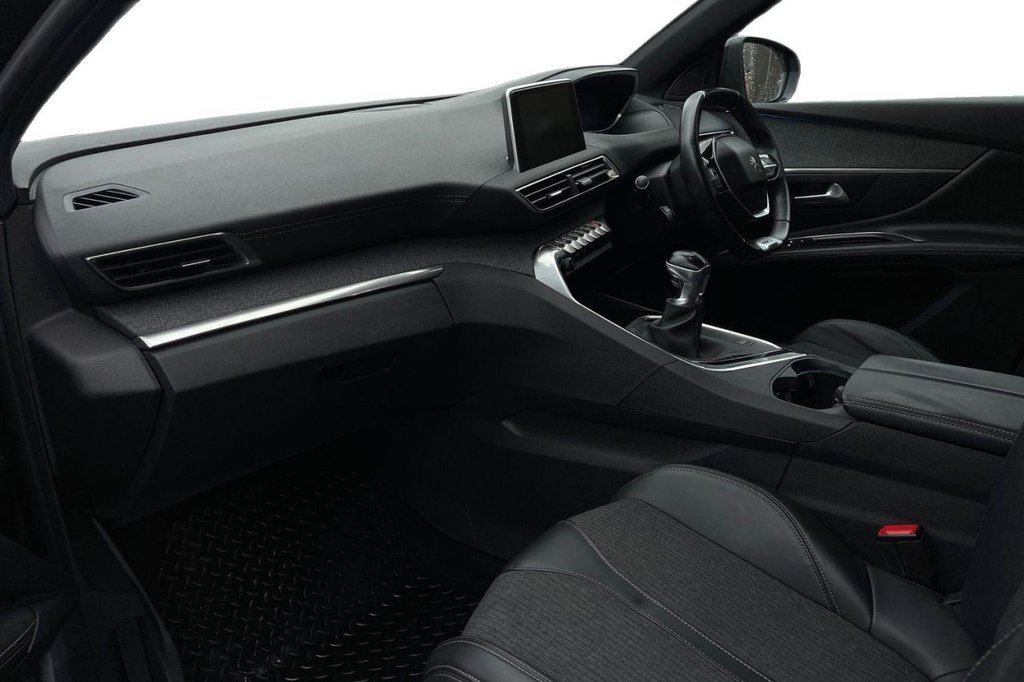 Used Peugeot 3008 2017 for sale - 76582190: Photo 10