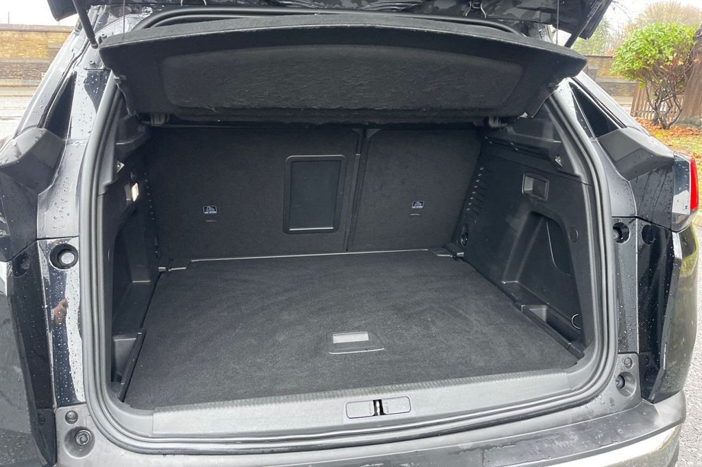 Used Peugeot 3008 2017 for sale - 76582190: Photo 14