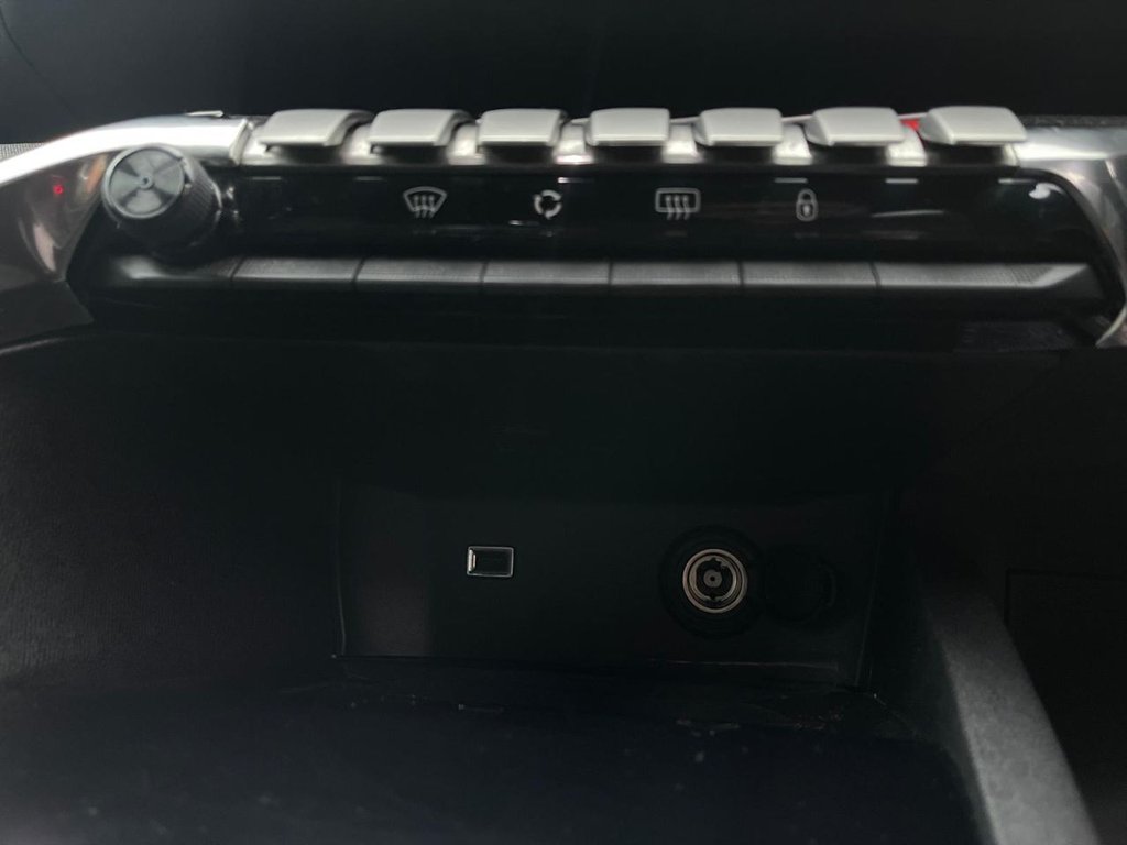 Used Peugeot 3008 2017 for sale - 76582190: Photo 46