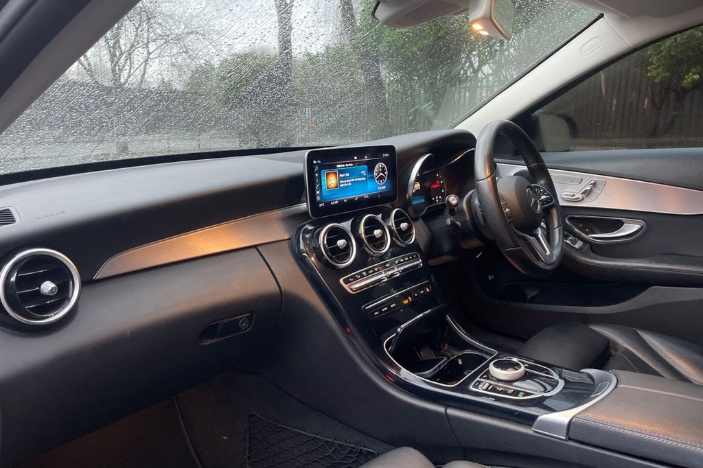 Used Mercedes-Benz C Class 2019 for sale - 77200573: Photo 10