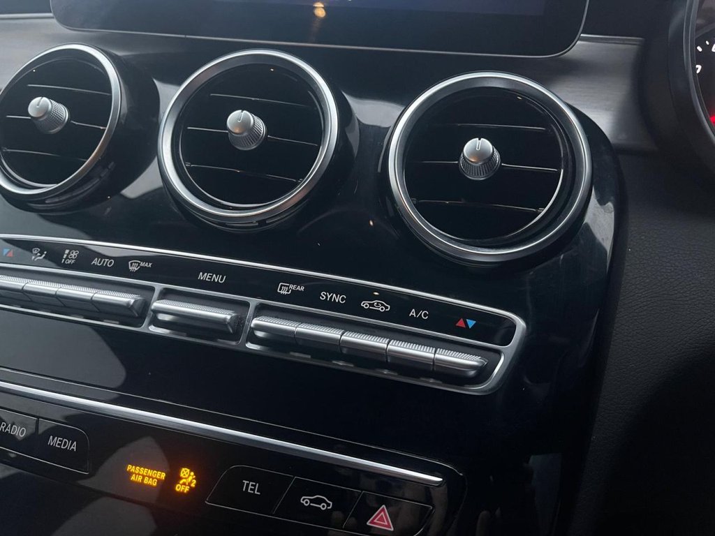 Used Mercedes-Benz C Class 2019 for sale - 77200573: Photo 33