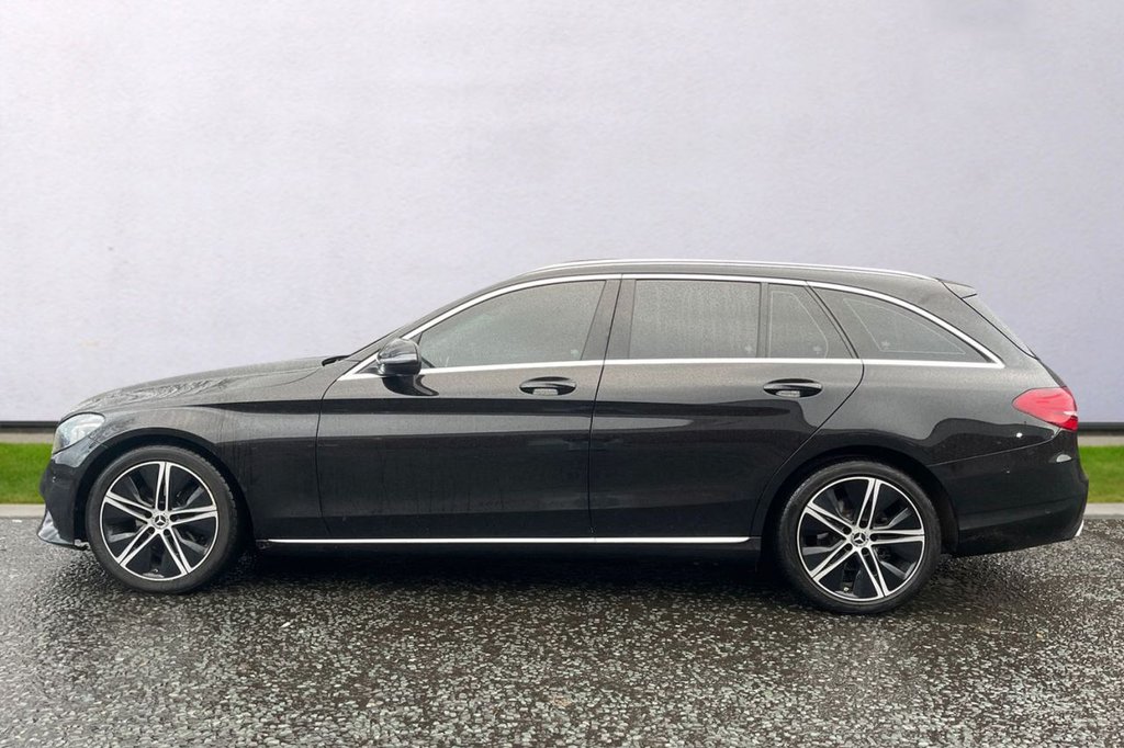 Used Mercedes-Benz C Class 2019 for sale - 77200573: Photo 4