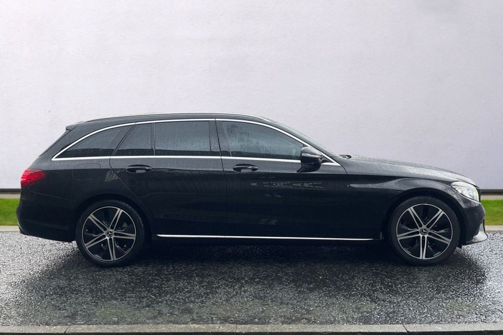 Used Mercedes-Benz C Class 2019 for sale - 77200573: Photo 8