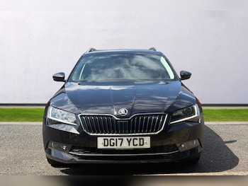 Used Skoda Superb 2017 for sale - 79221145: Photo