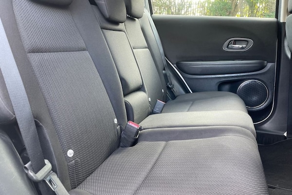 Used Honda HR-V 2016 for sale - 76256021: Photo 15
