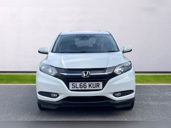 Used Honda HR-V 2016 for sale - 76256021: Photo 2