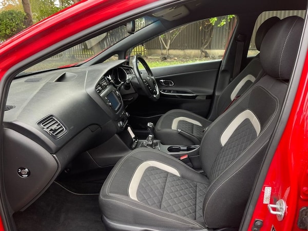Used Kia Ceed 2018 for sale - 76223760: Photo 29