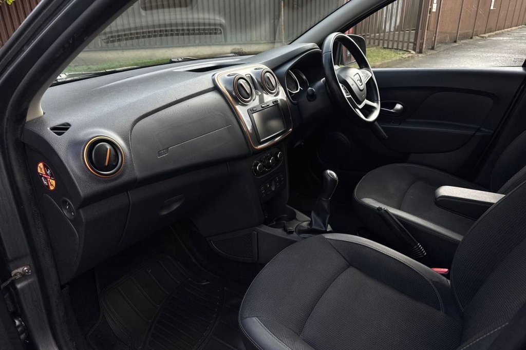 Used Dacia Logan MCV Stepway 2017 for sale - 76820462: Photo 10