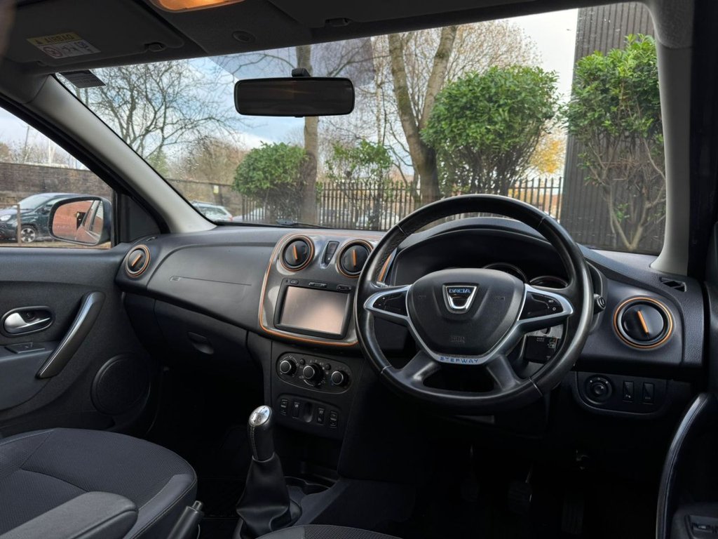 Used Dacia Logan MCV Stepway 2017 for sale - 76820462: Photo 27